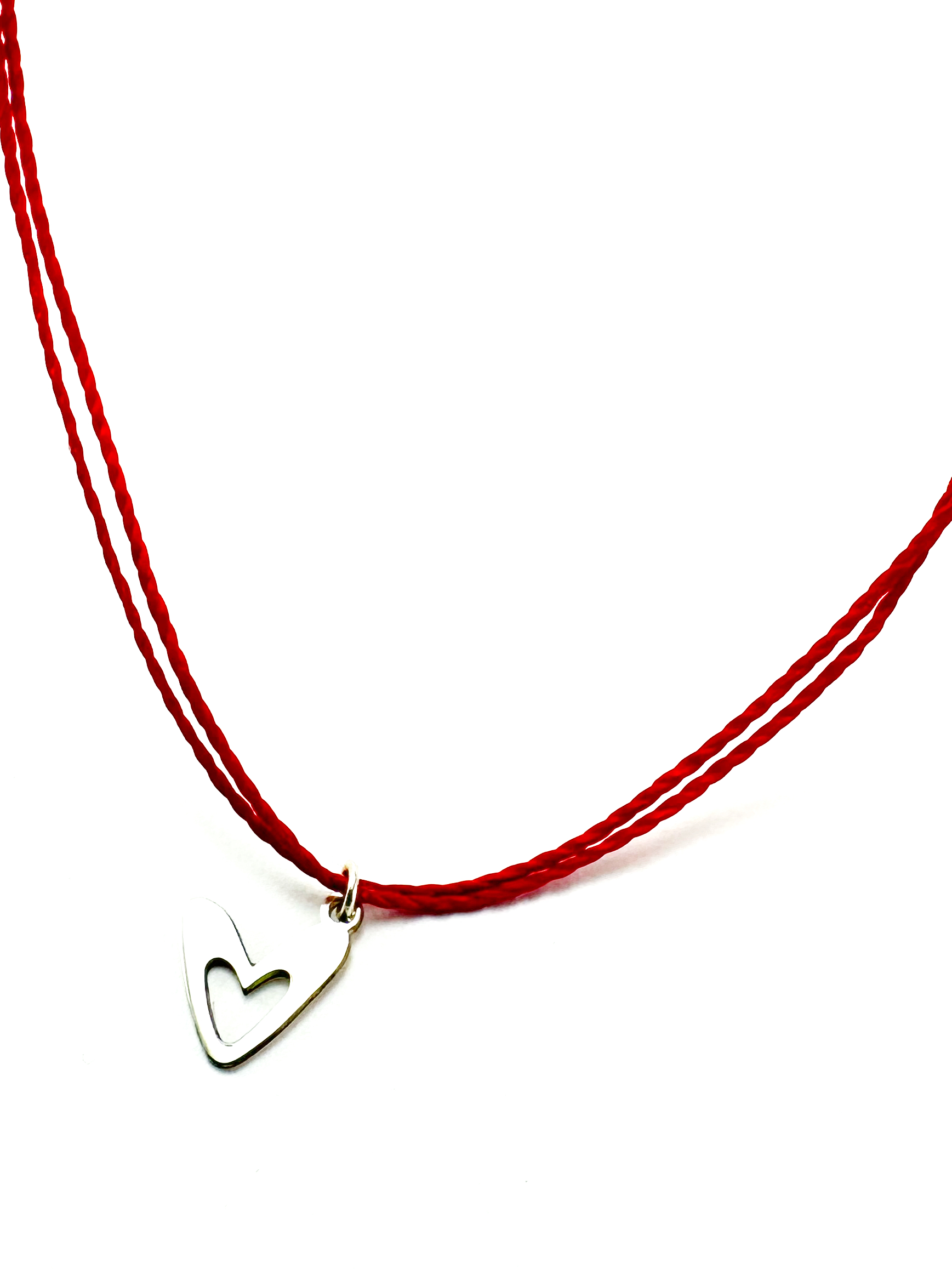 Collar Corazón Hilo Rojo